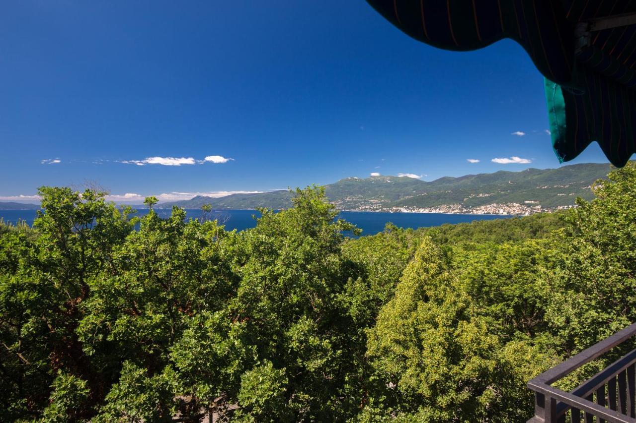 Deluxe Sea View Apartment Mate Balote Риека Экстерьер фото